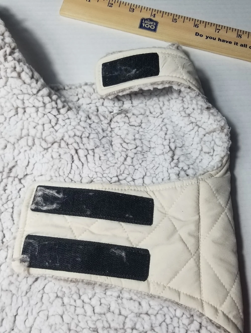 FREE COUNTRY DOG CREAM QUILTED WITH SHERPA COAT SIZE SMALL (RUNS LARGER)